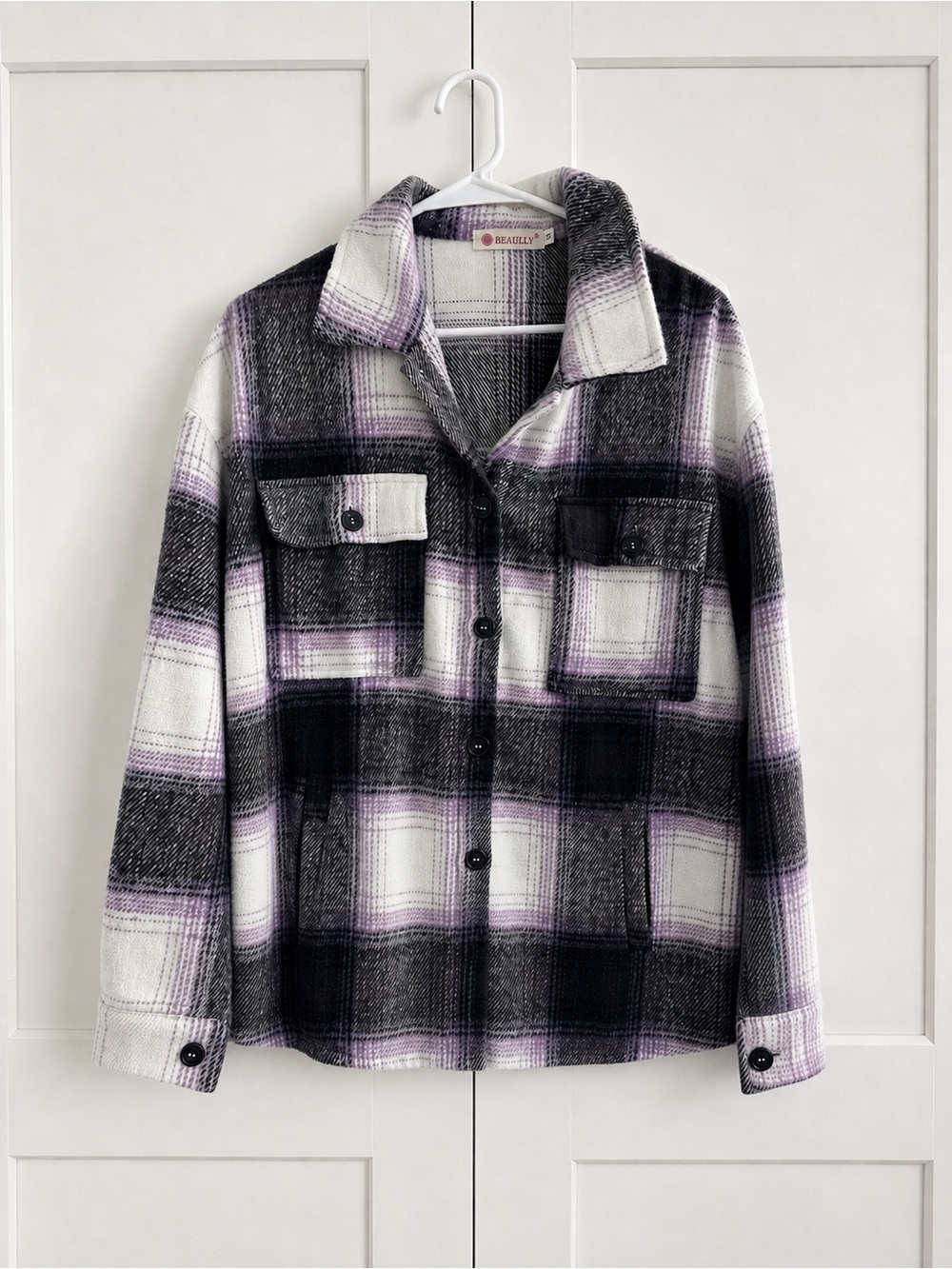 Beaully plaid shakett size medium